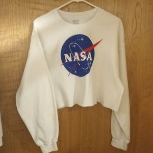 White Nasa Logo cropped sweater